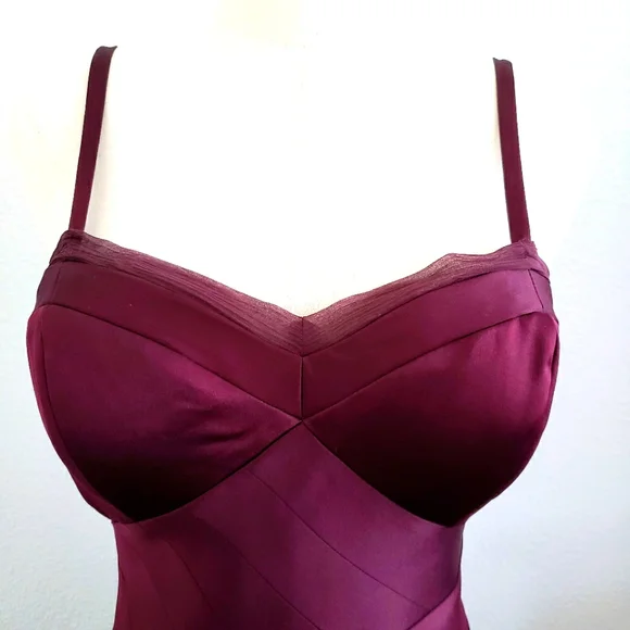 MAX & CLEO Burgundy Satin Strappy Bodycon Sleeveless Knee Length Dress--EUC--8 - Picture 2 of 16